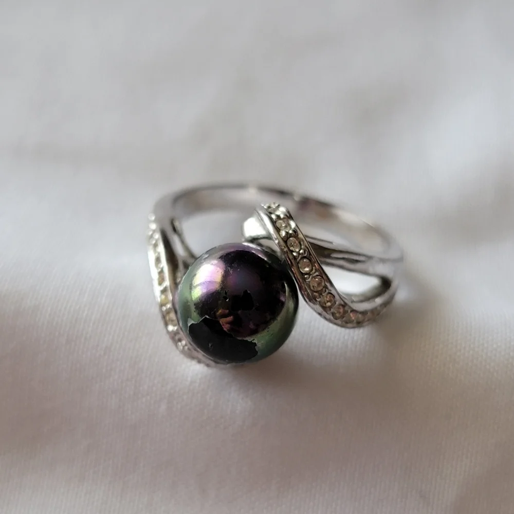 Faux Black Pearl Ring Silver Tone